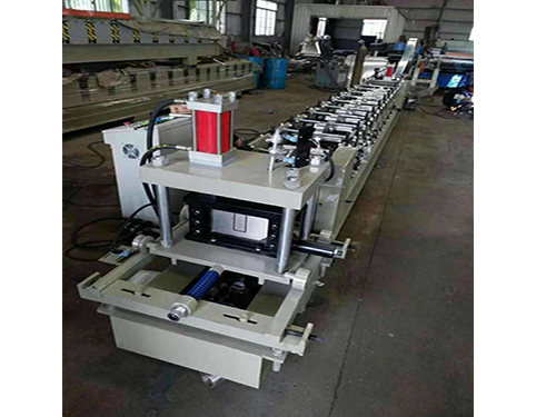 U purlin forming machine